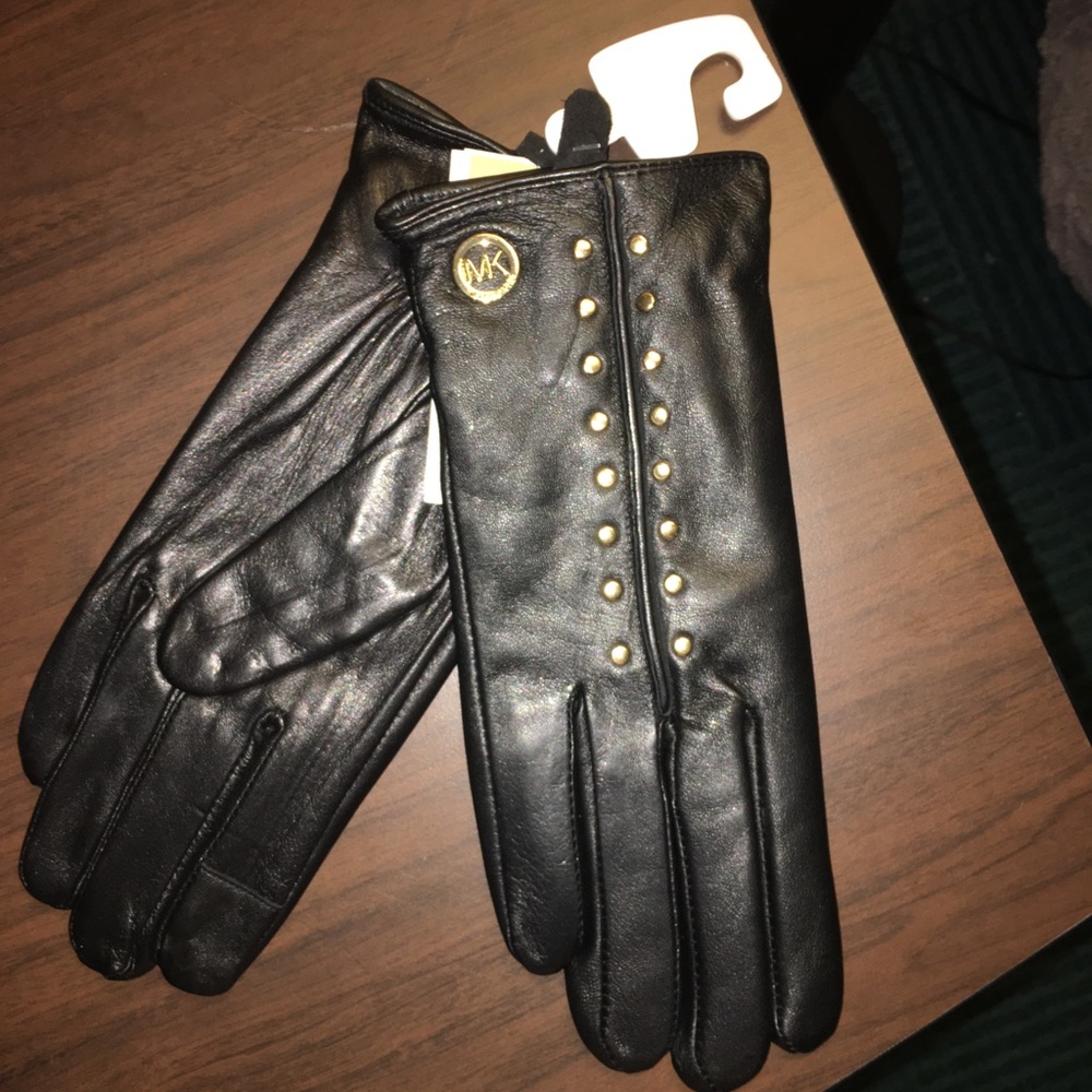 Michael Kors leather gloves